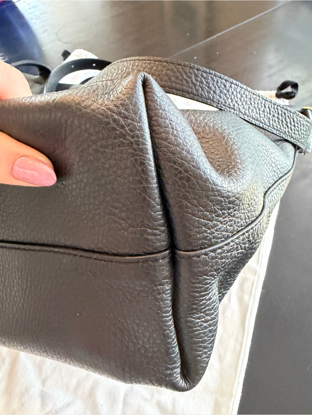 Cuyana Classic Easy Zipper Tote w/ Insert, Strap, Pouch - Black & Blush - Picture 11 of 16